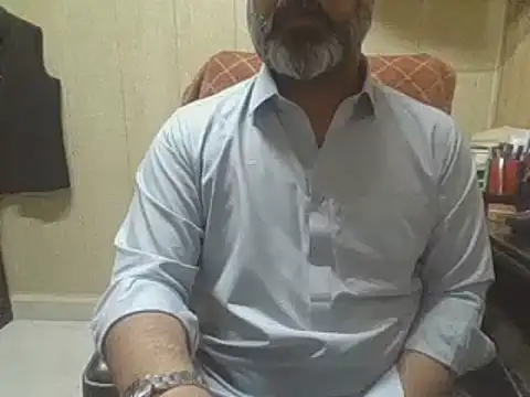 hairymaster95 online show from July 3, 4:19 am