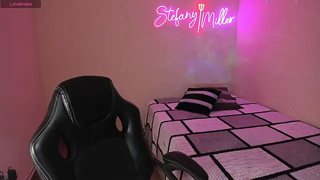 Snapshot of stefany_miller77 chatting on March 3, 9:11 am stefany miller77 online show from March 3, 9:11 am