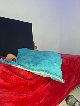 Snapshot of Violeta_Goddess chatting on May 17, 10:44 am Violeta Goddess online show from May 17, 10:44 am
