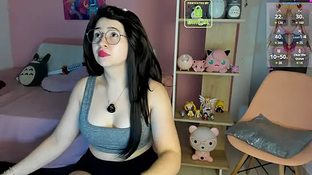 Snapshot of dolly_saylor chatting on May 5, 12:51 am dolly saylor online show from May 5, 12:51 am