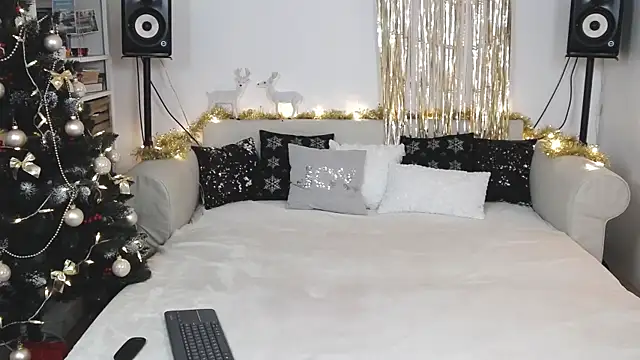 JaneDejaySC online show from December 21, 8:54 pm