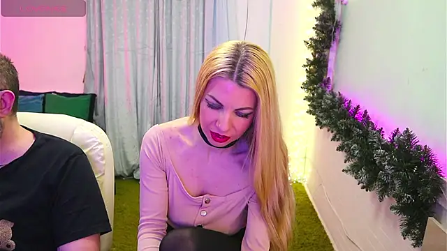 AlisaAleksandr online show from February 4, 1:11 am