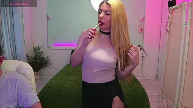 Snapshot of AlisaAleksandr chatting on May 21, 3:46 am AlisaAleksandr online show from May 21, 3:46 am