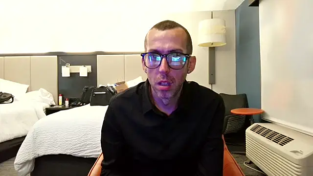 smokenstrokex online show from October 6, 3:15 am