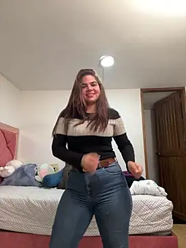 Snapshot of nurse_becky chatting on January 9, 12:57 am nurse becky online show from January 9, 12:57 am