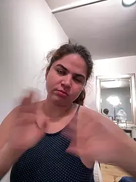 Snapshot of nurse_becky chatting on March 5, 10:32 pm nurse becky online show from March 5, 10:32 pm