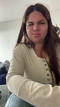 Snapshot of nurse_becky chatting on May 29, 3:43 pm nurse becky online show from May 29, 3:43 pm