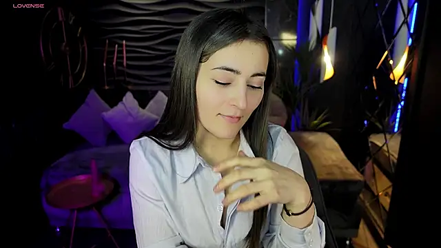 KylieMellow online show from February 23, 4:46 pm