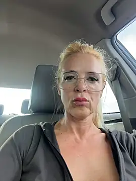Reyna63 online show from July 29, 5:55 pm