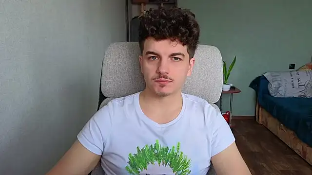 Remy Miles online show from February 5, 7:35 am