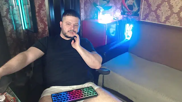 Snapshot of thor_master chatting on May 11, 11:57 pm thor master online show from May 11, 11:57 pm