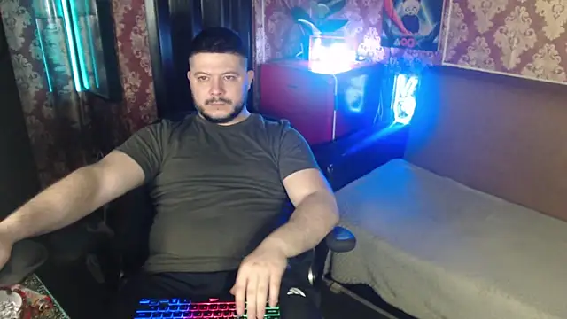 Snapshot of thor_master chatting on May 13, 2:14 pm thor master online show from May 13, 2:14 pm