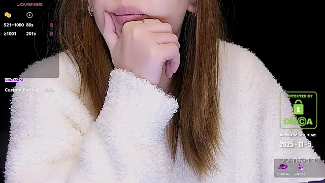 melia Z online show from November 5, 2:06 pm