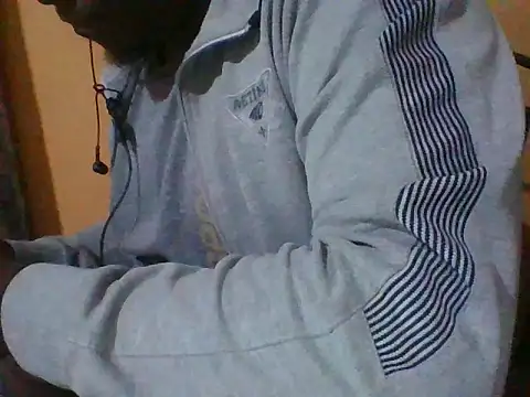 honeyswit online show from October 6, 8:50 pm