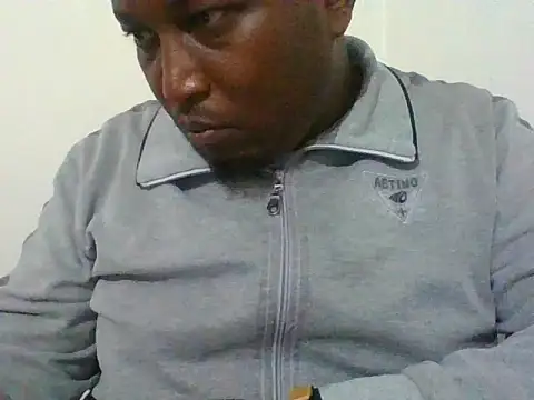 Snapshot of honeyswit chatting on January 12, 8:47 pm honeyswit online show from January 12, 8:47 pm