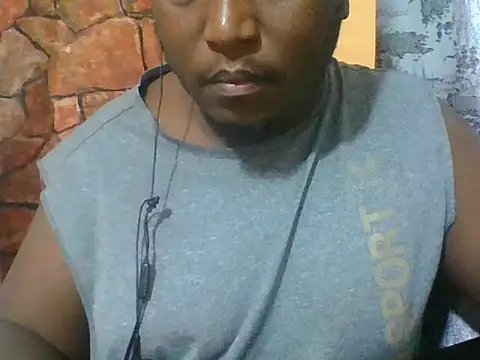 Snapshot of honeyswit chatting on February 12, 9:54 pm honeyswit online show from February 12, 9:54 pm