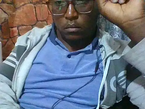 Snapshot of honeyswit chatting on March 24, 8:25 pm honeyswit online show from March 24, 8:25 pm