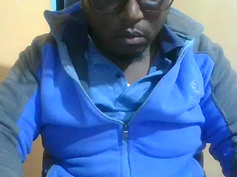 Snapshot of honeyswit chatting on July 16, 10:05 pm honeyswit online show from July 16, 10:05 pm