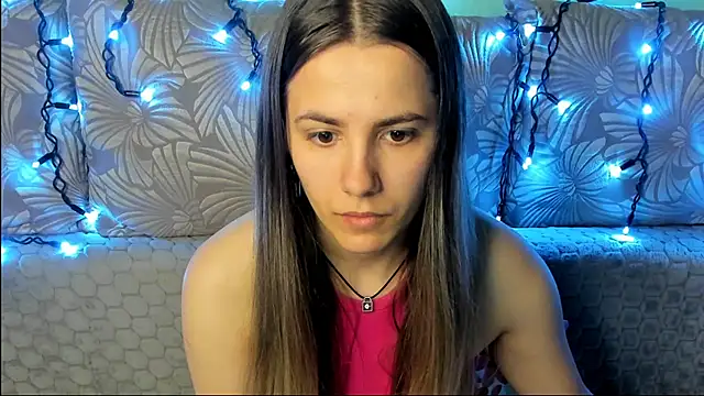 Snapshot of MaggieCake chatting on May 31, 1:47 am MaggieCake online show from May 31, 1:47 am