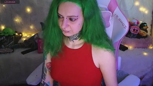 Snapshot of Ginger_Stay chatting on May 8, 9:25 am Ginger Stay online show from May 8, 9:25 am