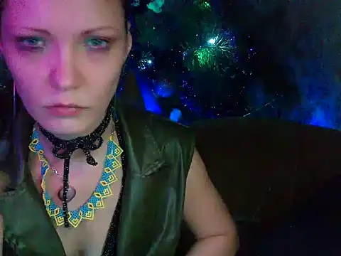 WildMissNiks online show from December 24, 11:38 am