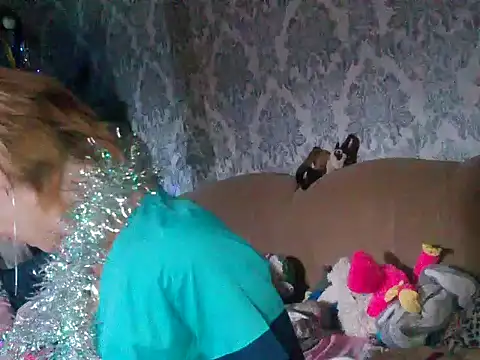 WildMissNiks online show from December 27, 10:01 am