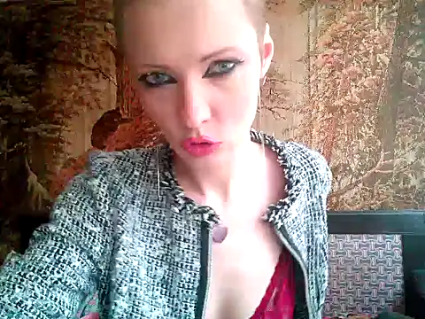 WildMissNiks online show from January 21, 8:52 am