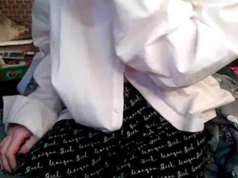 WildMissNiks online show from January 25, 8:31 am