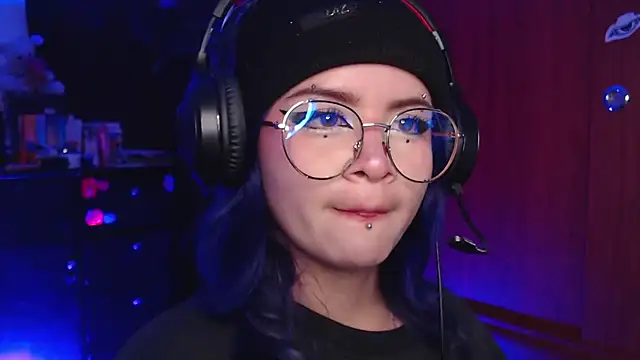 Raventh  online show from November 30, 9:52 pm