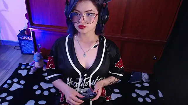 Raventh  online show from February 3, 12:20 am