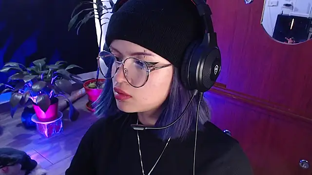 Raventh  online show from February 8, 10:35 pm