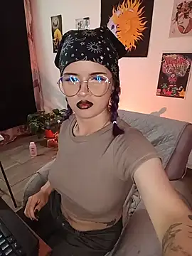 Raventh  online show from July 16, 2:39 am