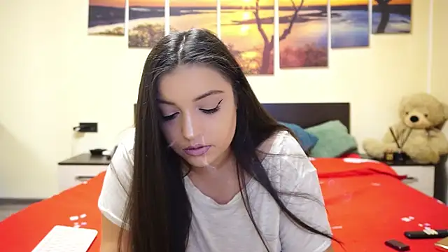 adelline online show from December 15, 9:52 pm