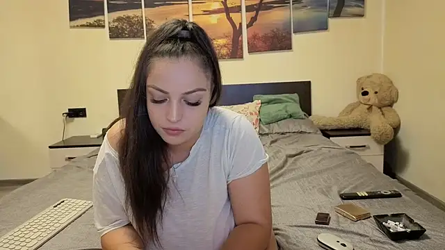 adelline online show from July 23, 1:58 am