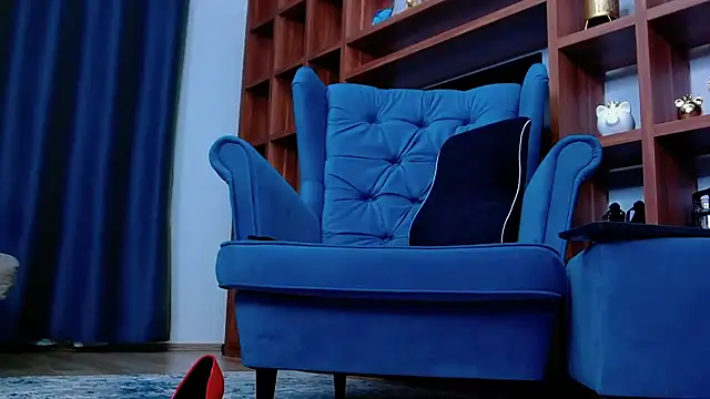 Snapshot of Mistress_Audrey chatting on February 26, 5:53 am Mistress Audrey online show from February 26, 5:53 am