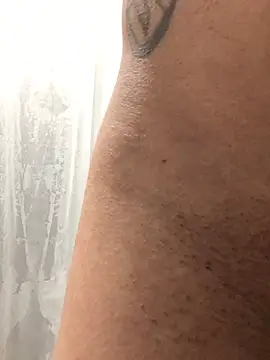 Snapshot of 69RIPsta69 chatting on January 7, 12:09 pm 69RIPsta69 online show from January 7, 12:09 pm