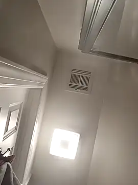 Snapshot of 69RIPsta69 chatting on January 19, 12:39 pm 69RIPsta69 online show from January 19, 12:39 pm