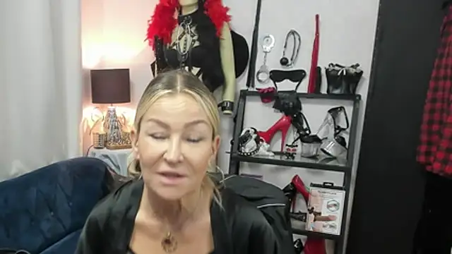 crystaLUX online show from July 8, 4:39 am
