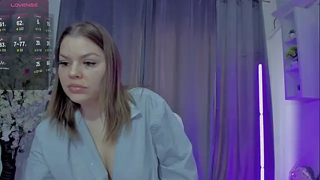 Snapshot of Raven_Luna chatting on January 22, 10:29 am Raven Luna online show from January 22, 10:29 am