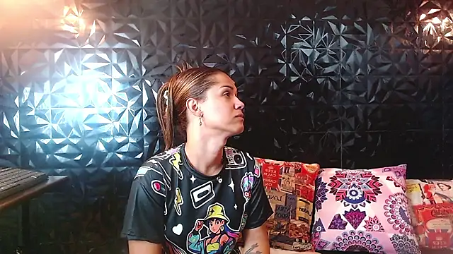 PINK  LOLA1 online show from March 12, 11:33 pm