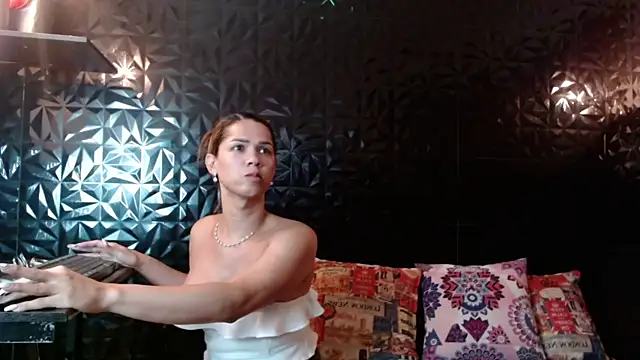 Snapshot of PINK__LOLA1 chatting on July 25, 12:25 pm PINK LOLA1 online show from July 25, 12:25 pm