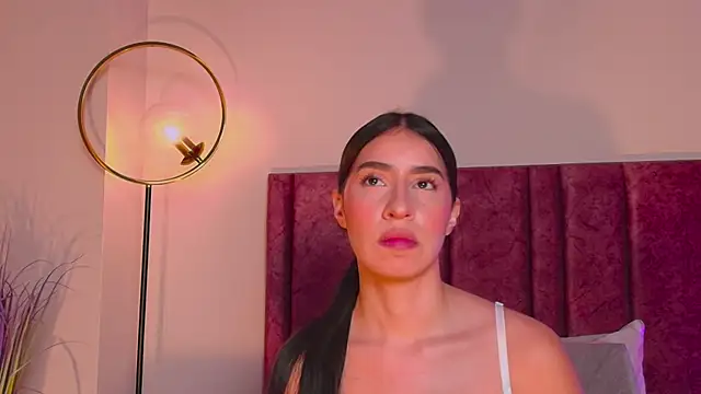 Snapshot of Christy_Sea chatting on November 13, 6:18 pm Christy Sea online show from November 13, 6:18 pm