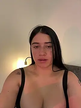 Snapshot of KallyMyller1 chatting on May 4, 7:43 pm KallyMyller1 online show from May 4, 7:43 pm