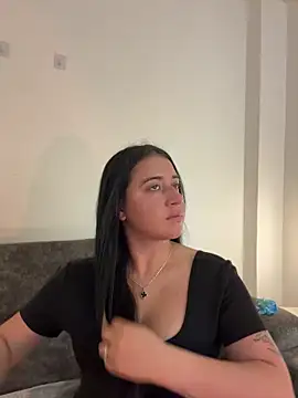 KallyMyller1 online show from June 14, 7:38 pm