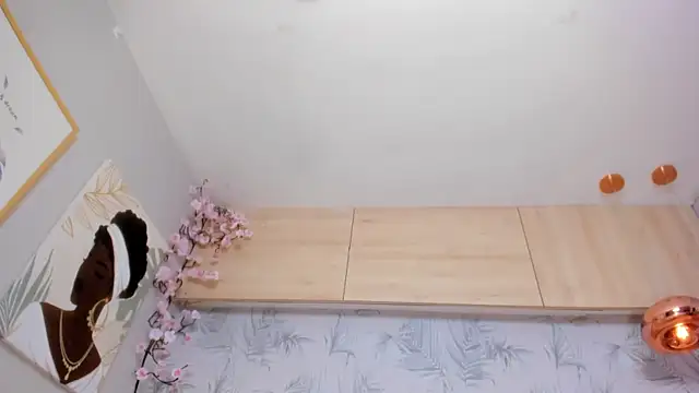 maryevans  online show from October 2, 12:34 pm