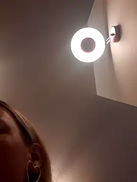 Dirtyfeelin online show from February 6, 11:24 am