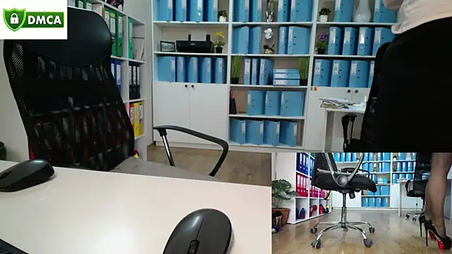 secret-office online show from April 27, 5:38 am