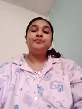 Indianbloom- online show from November 16, 9:37 am