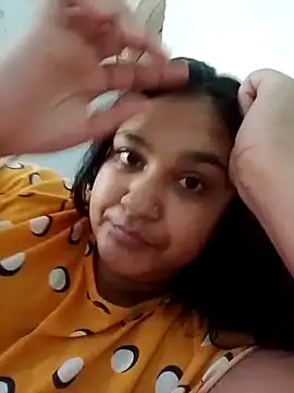 Indianbloom- online show from December 14, 10:42 am