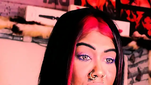 indian dreamgirl online show from November 7, 9:04 pm